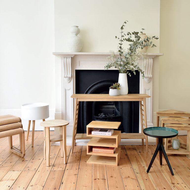 SIDE & COFFEE TABLES