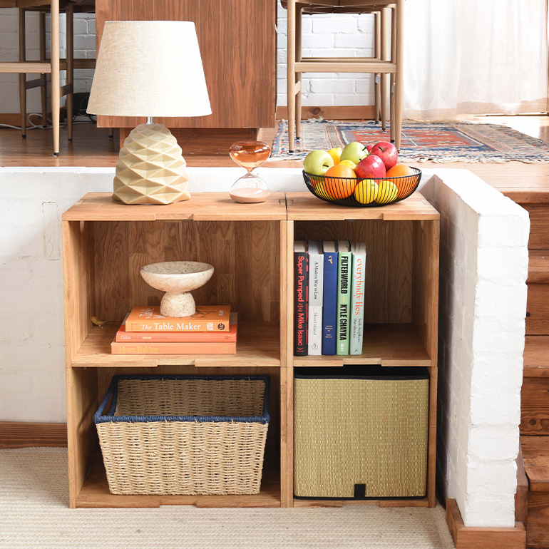 STACKING STORAGE