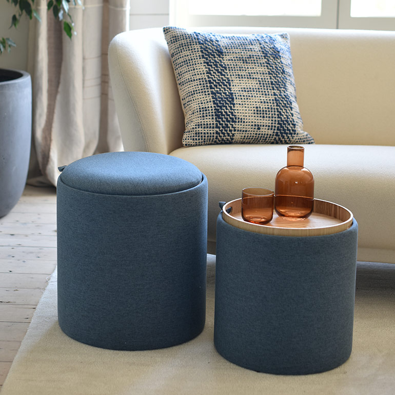 STOOLS