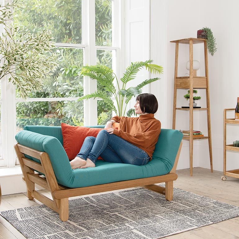 DAYBEDS