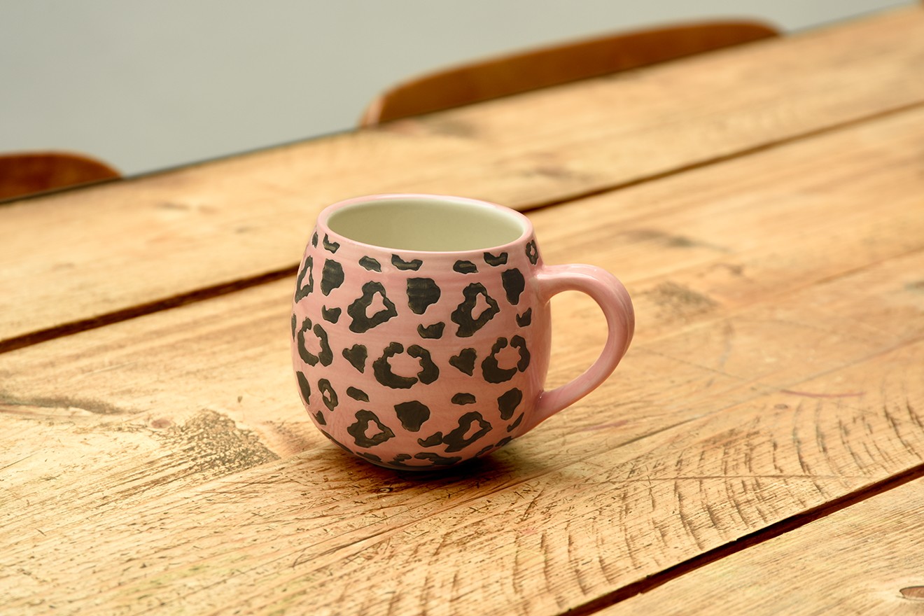 large hot cocoa mugs