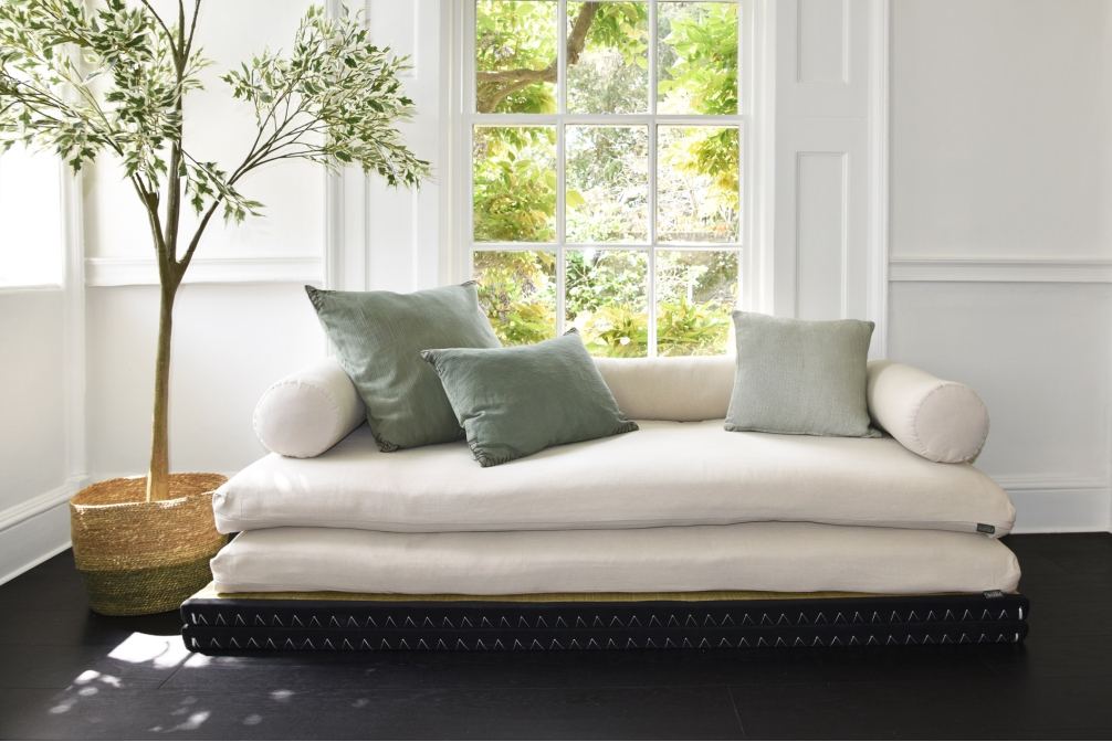 FC Neru Daybed Georgian Park LS