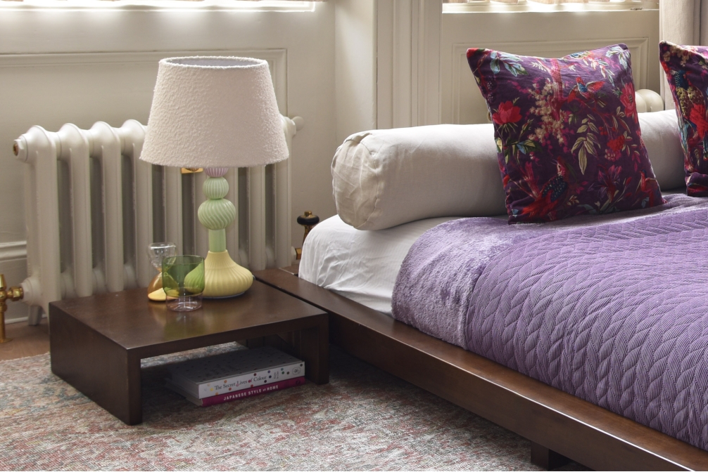 FC Platform Dark Rubberwood Bedside Table AS LS Cqfe Do