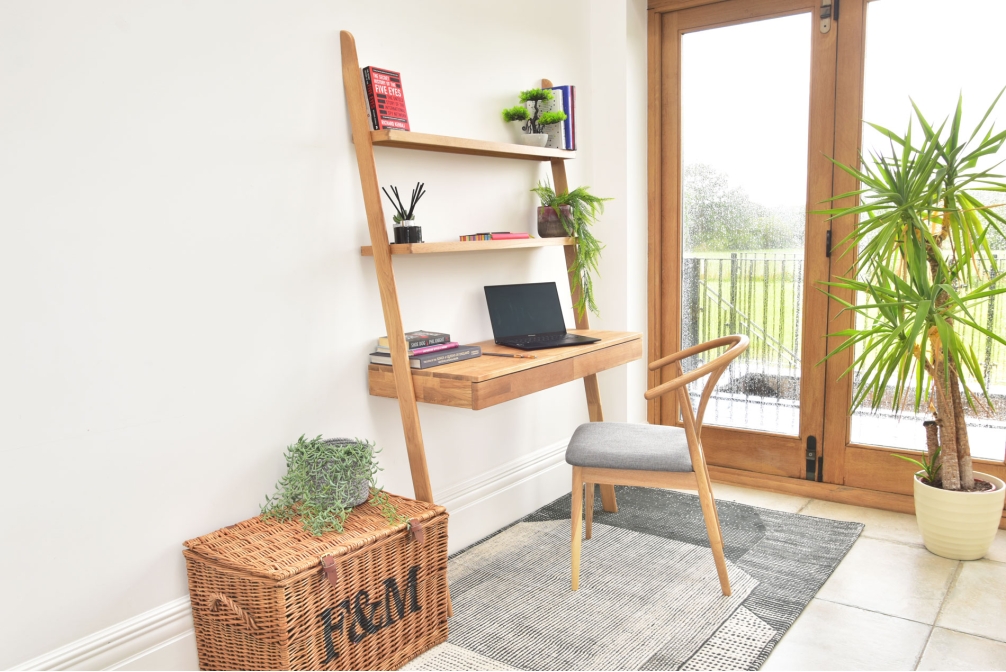 FC Wide Leaning Desk FB LS