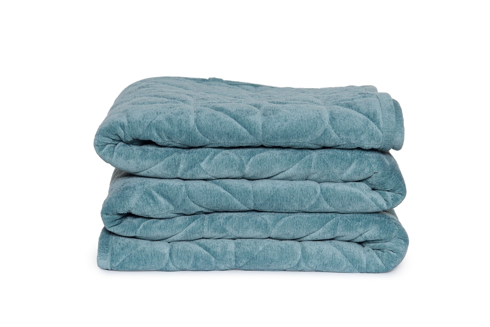 FC Clover Bedspread