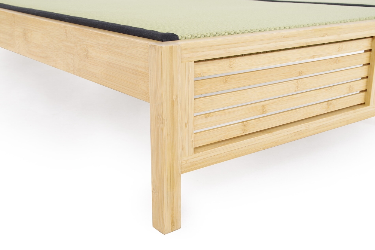 FC Suratto Double Bed