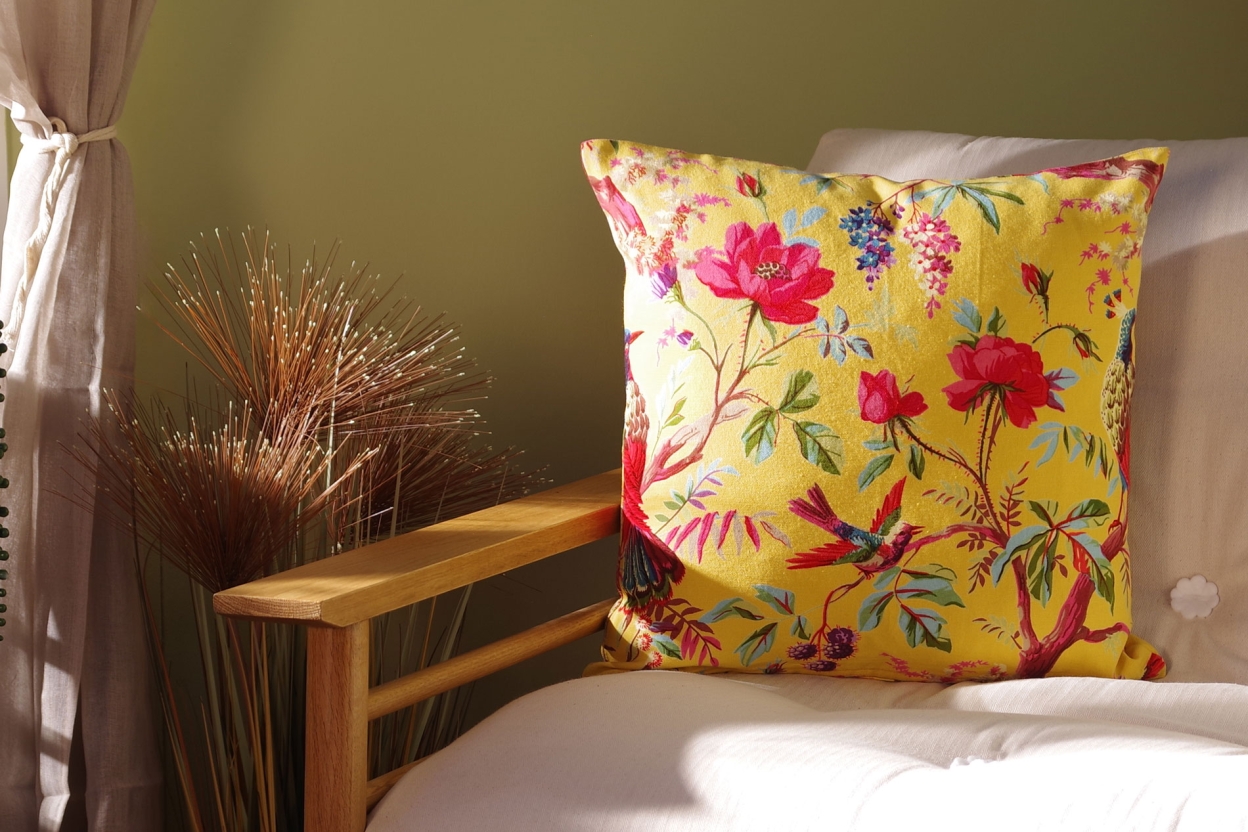 FC Paradise Cushion Mimosa Yellow Cm LS Zk Kl