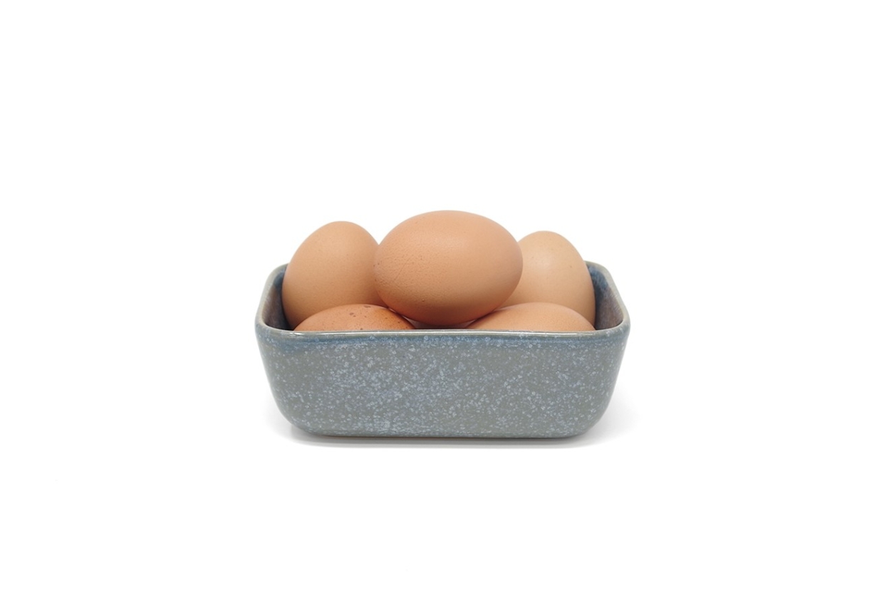 Reactive Glaze Deep Dish Nordic Blue Eggs
