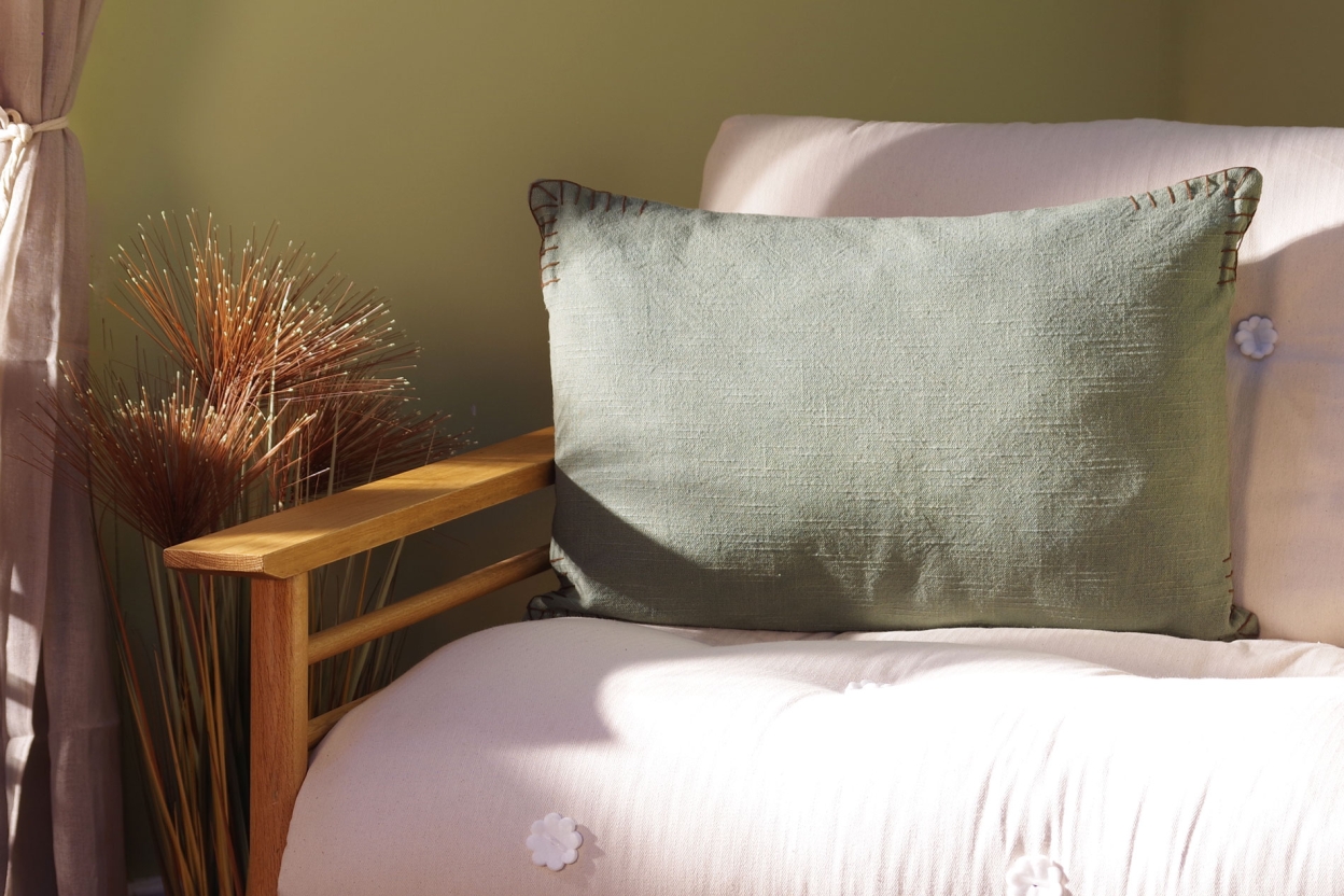 FC Burl Cushion Olive Green LS