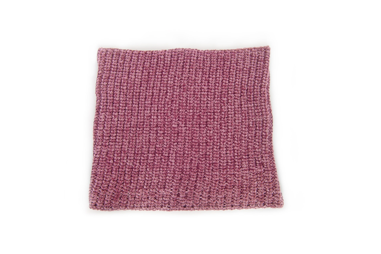 FC Chenille Neck Warmer Garnet Red