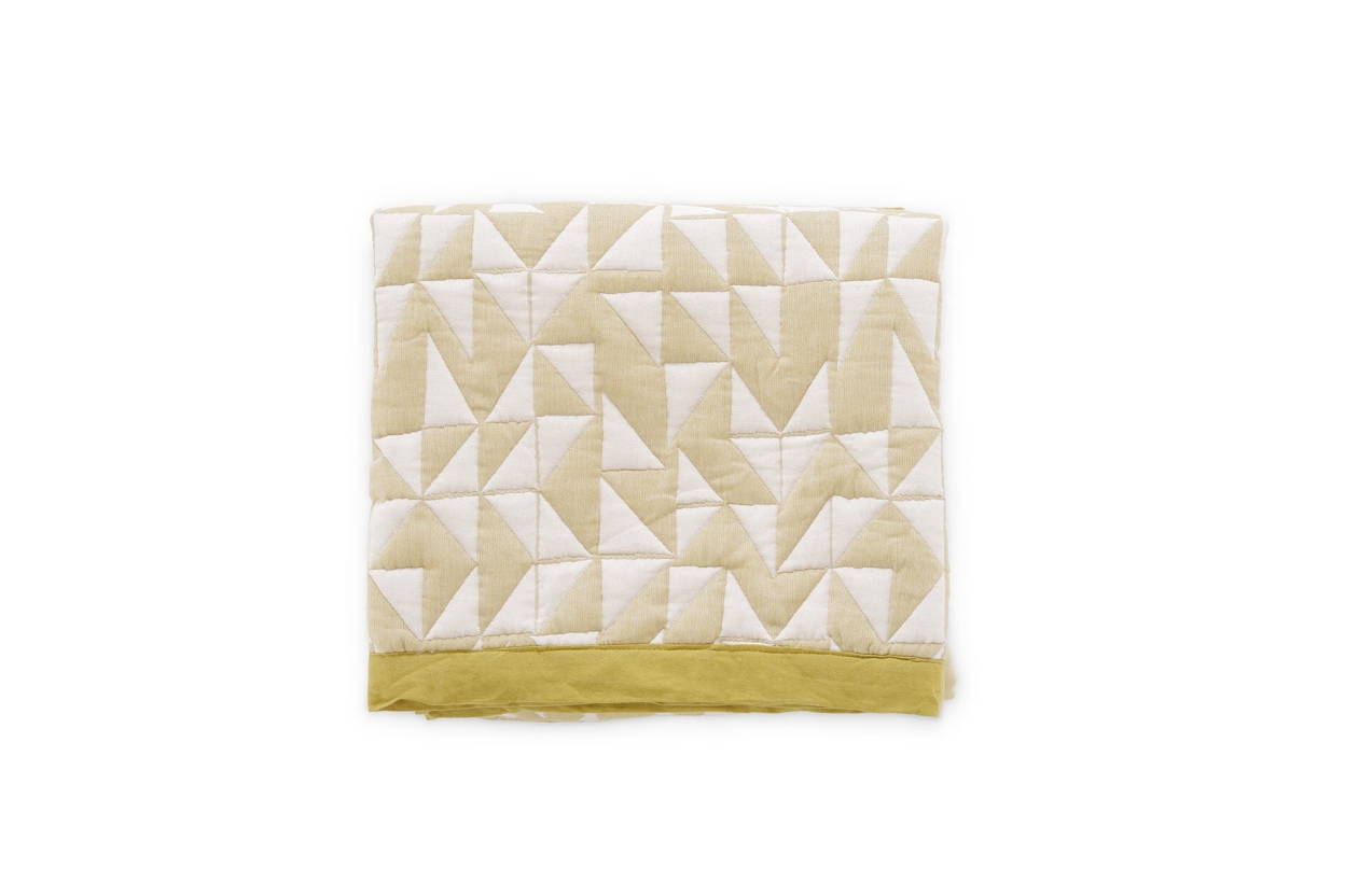 FC Origami Throw Dune Yellow On Mu