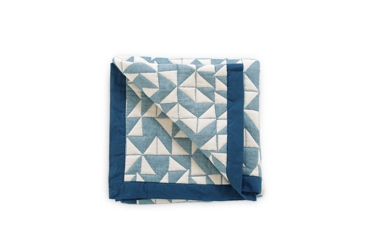 FC Origami Throw Oslo Blue