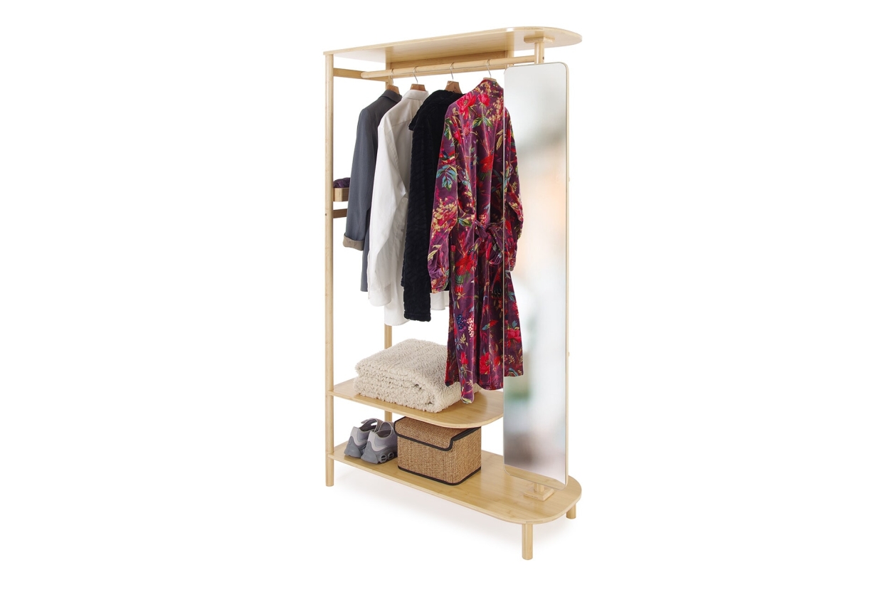 FC Hannei Wardrobe