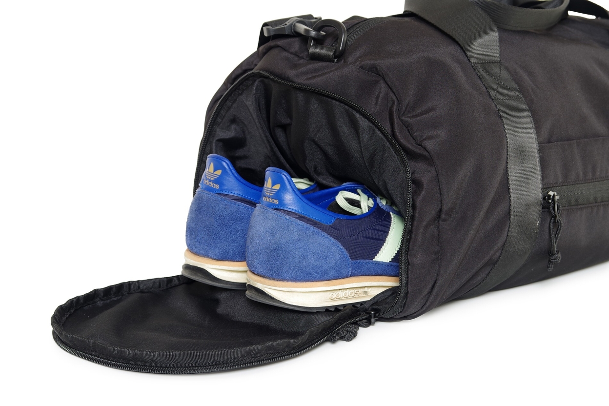 FC Ryokou Gym Bag With Shoe Pocket Black