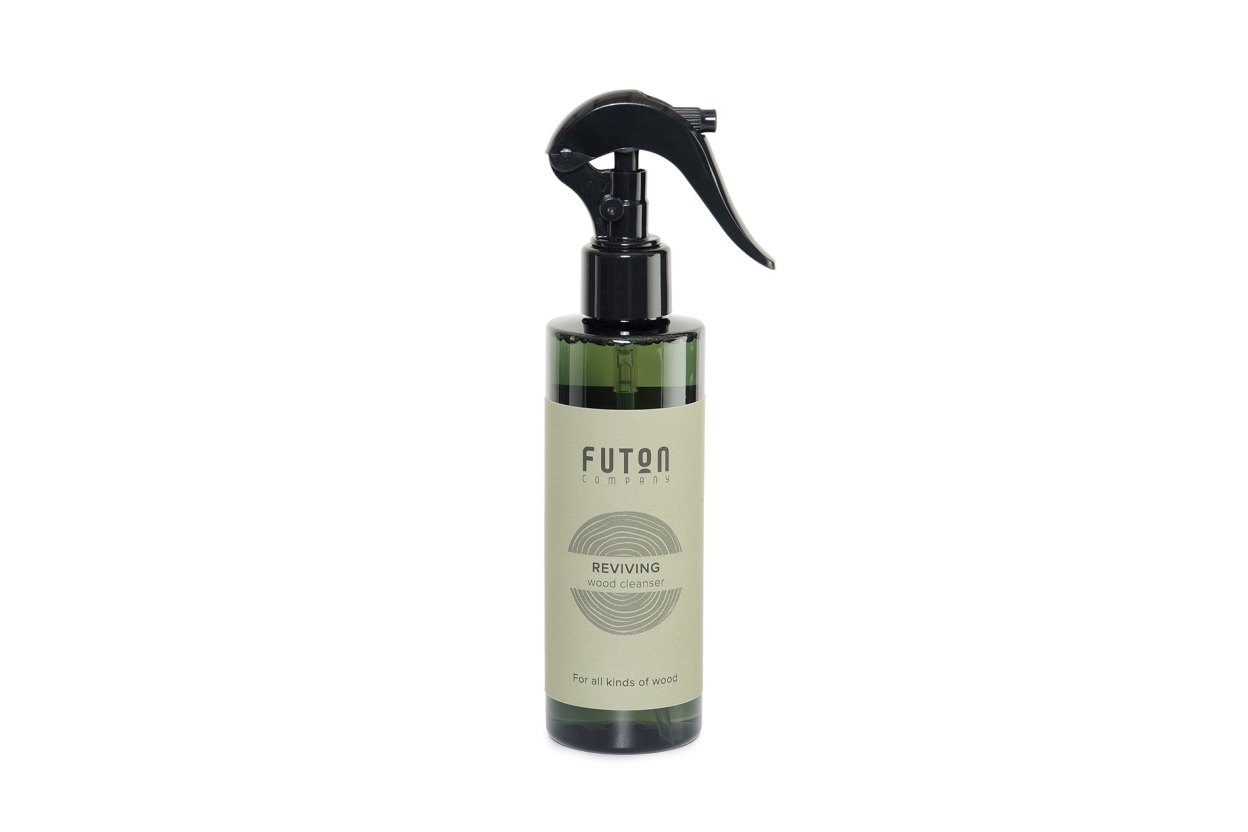 FC Wood Reviving Cleanser