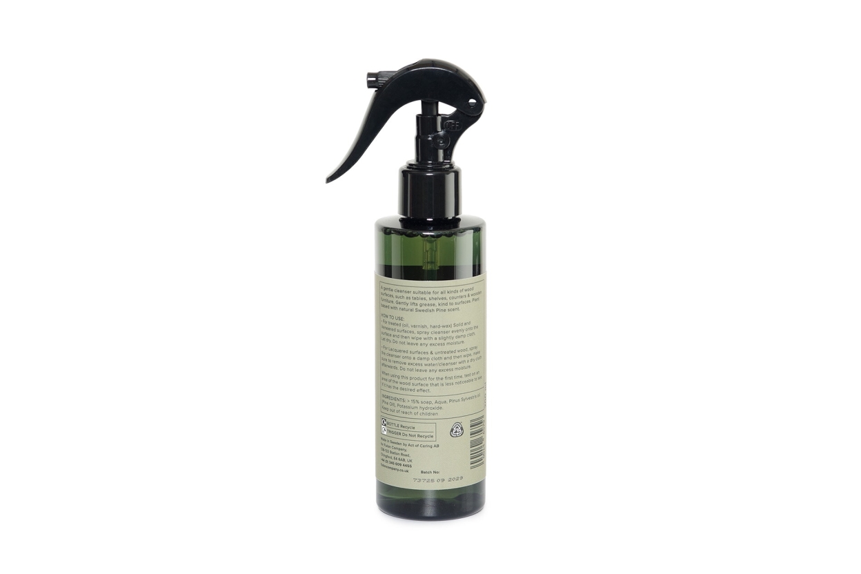 FC Wood Reviving Cleanser