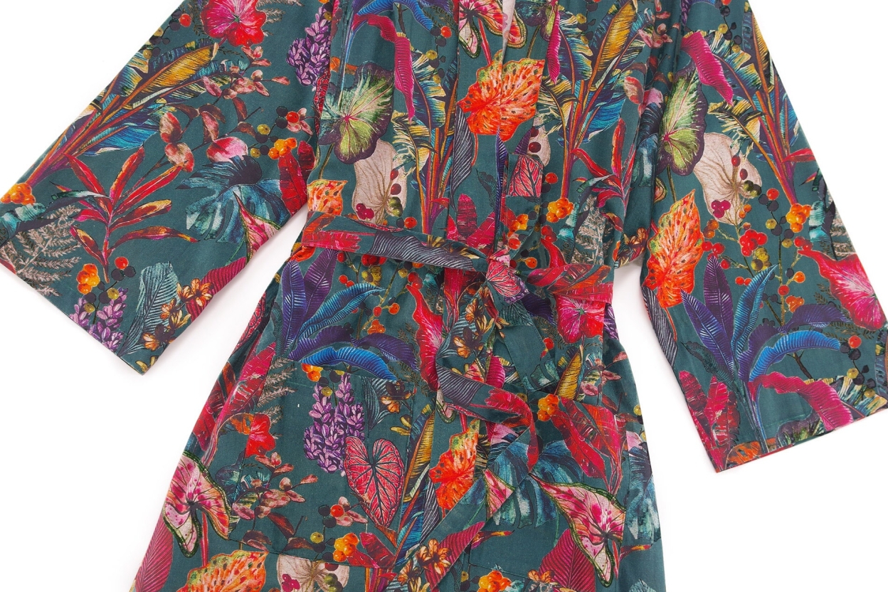 To Recolour In Dark Teal