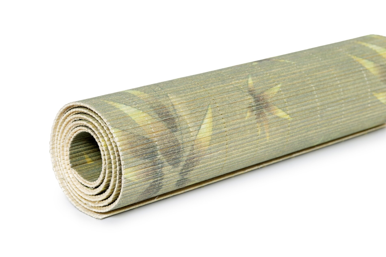 Sasa Table Runner