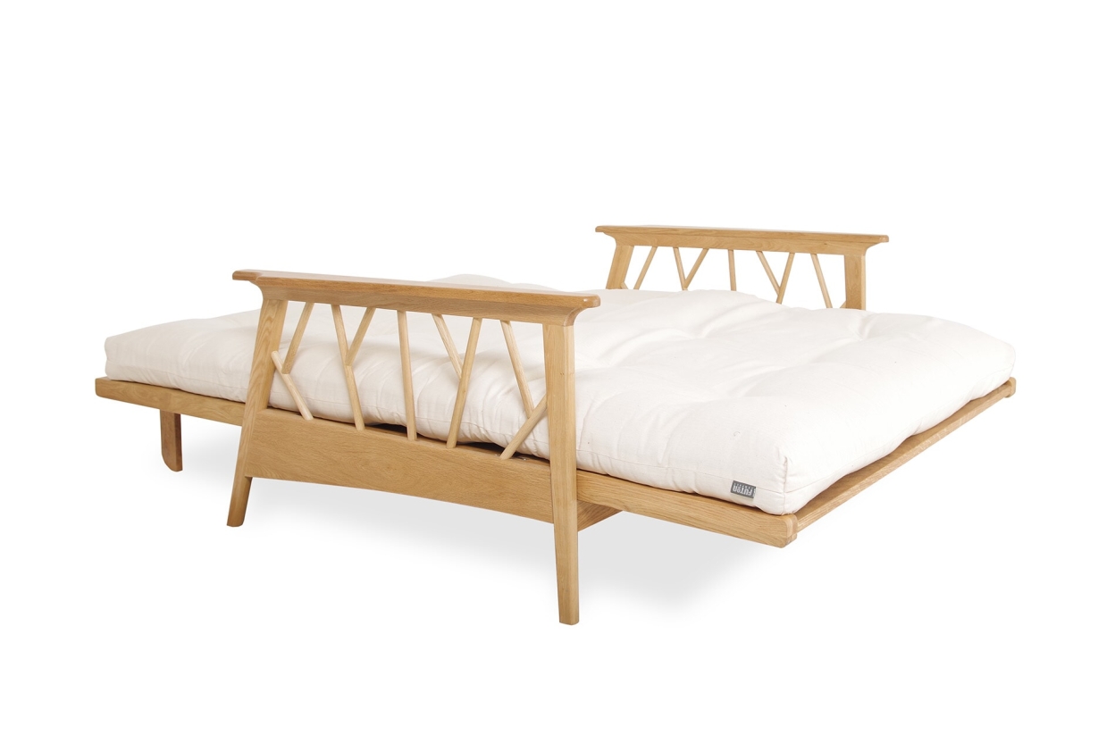FC Mori Oak Seater