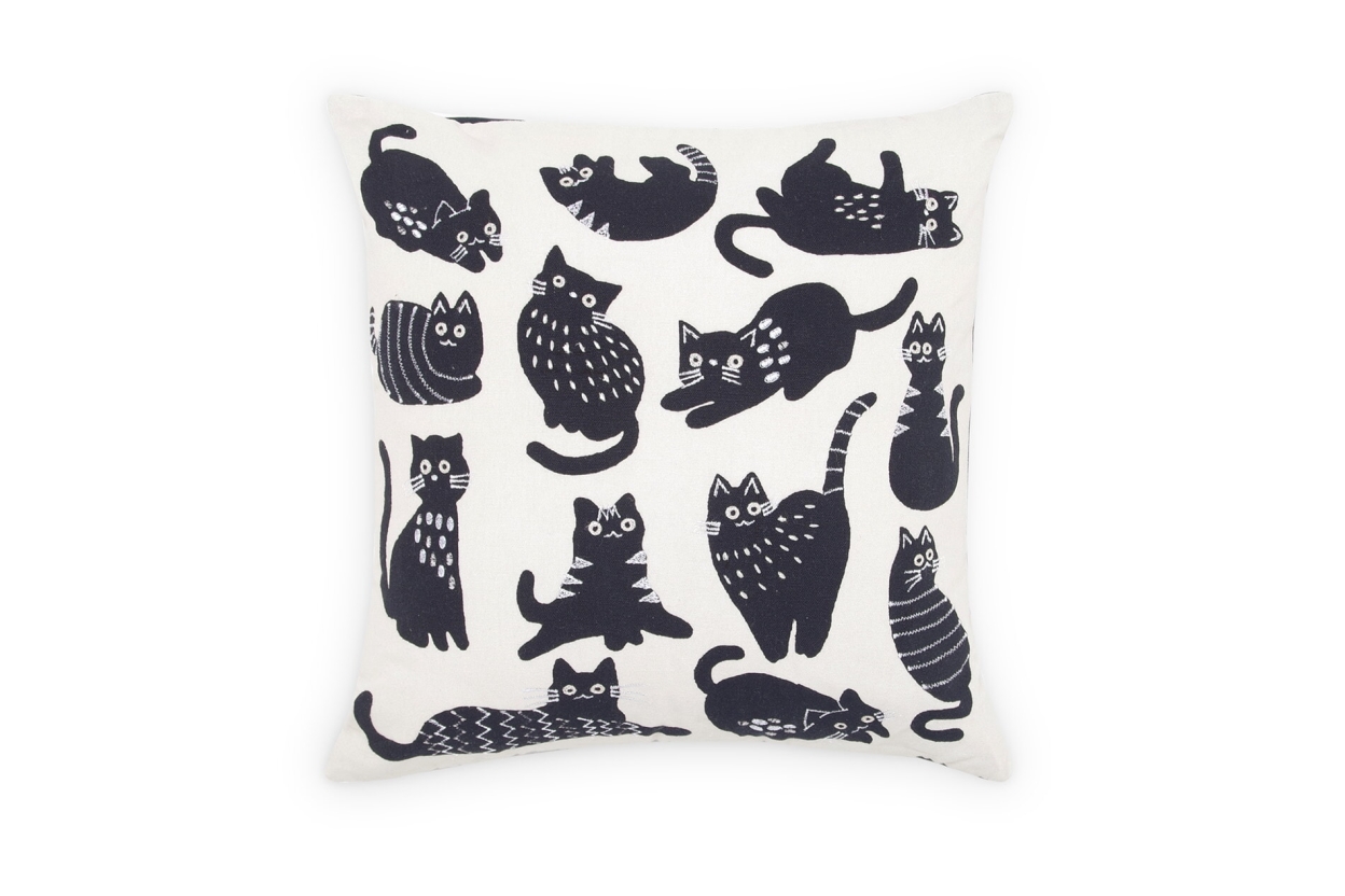 FC Cats At Play Cushion Cover X