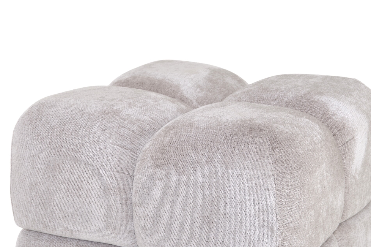 FC Kushon Stool