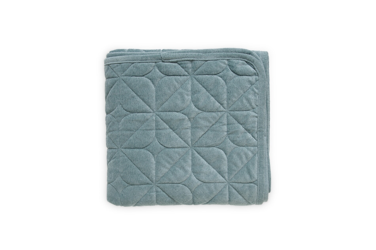 FC Clover Bedspread
