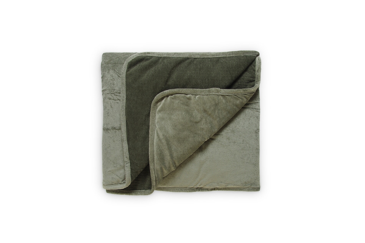 FC Regis Bedspread