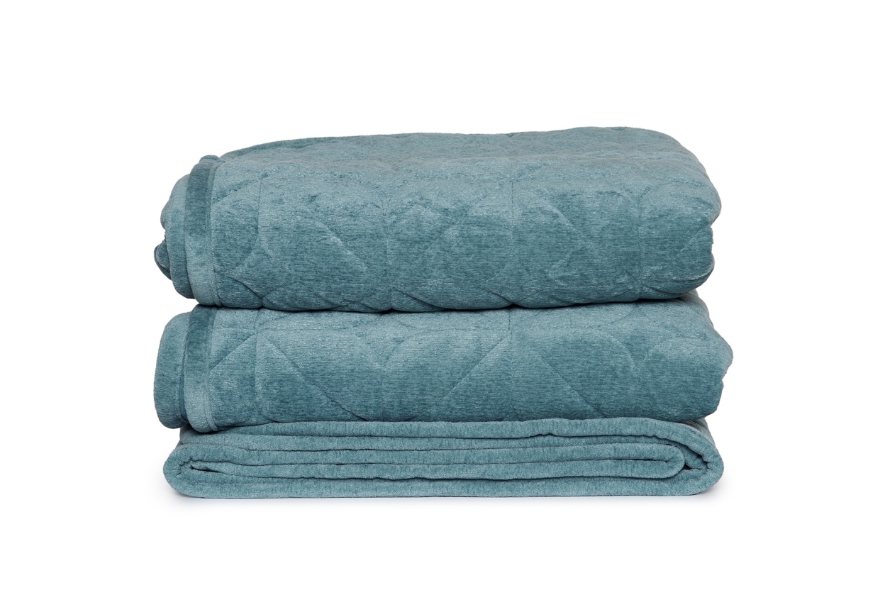 FC Clover Bedspread