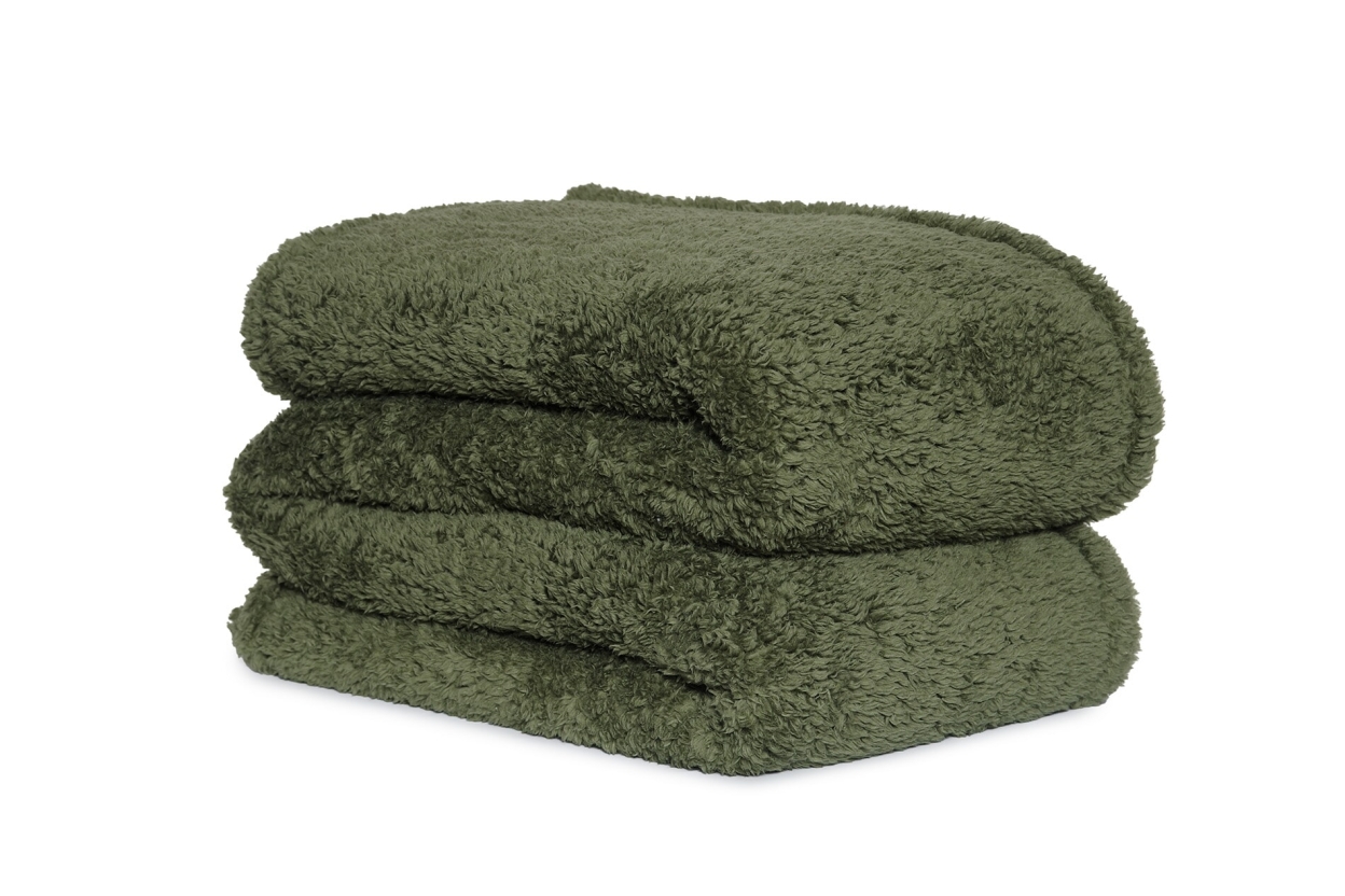 FC Sheepskin Bedspread Olive Green