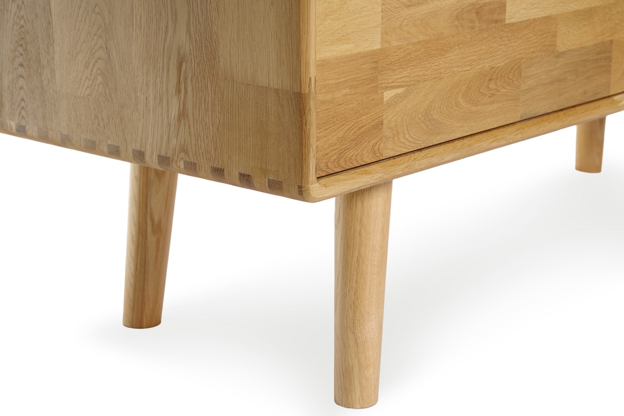 FC Twain Tv Table