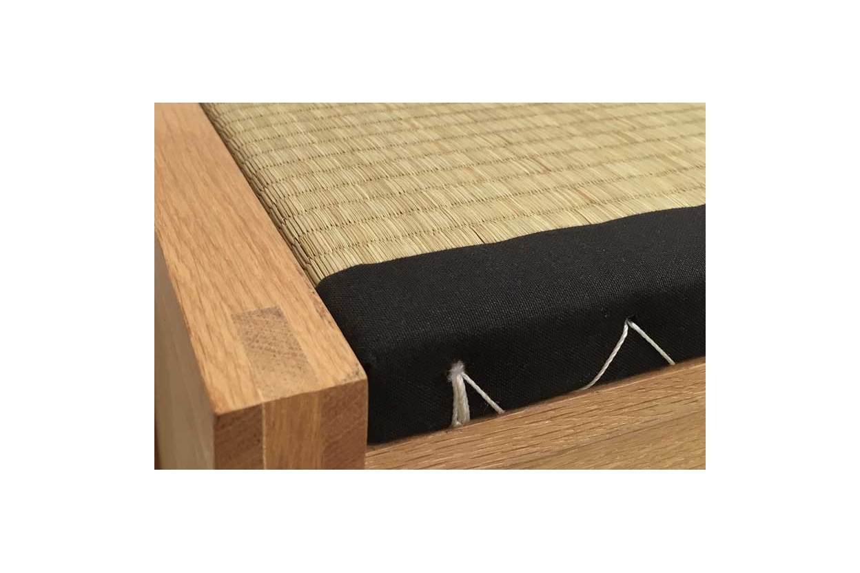 Oak Hall Bench With Tatami Mat Close Up