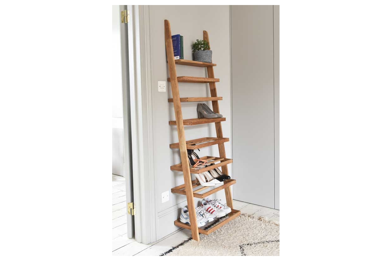 Leaning Shoe Rack in Bedroom