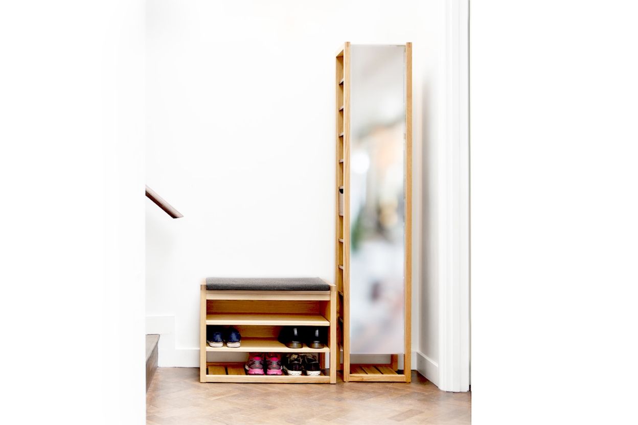 Hallway Show Bench And Tower Image
