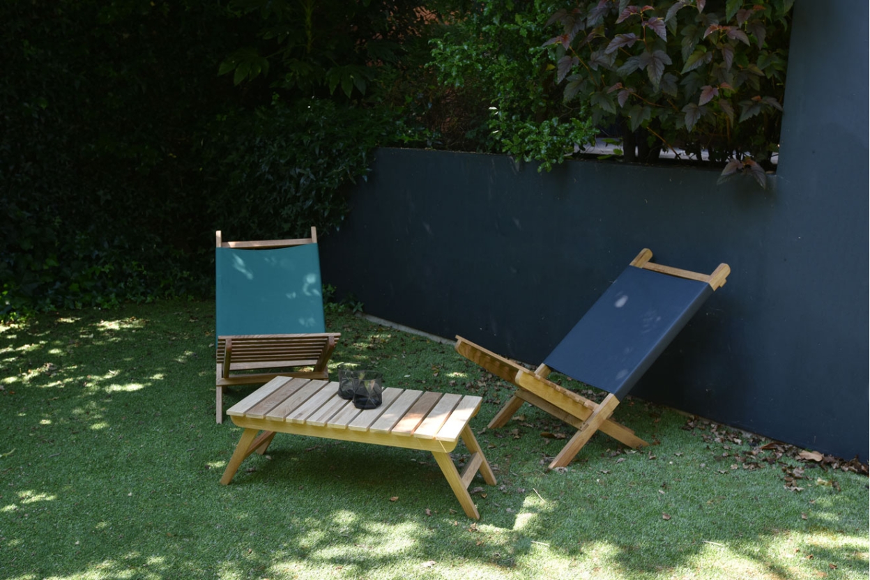 FC Oak Mini Deck Table and Chairs
