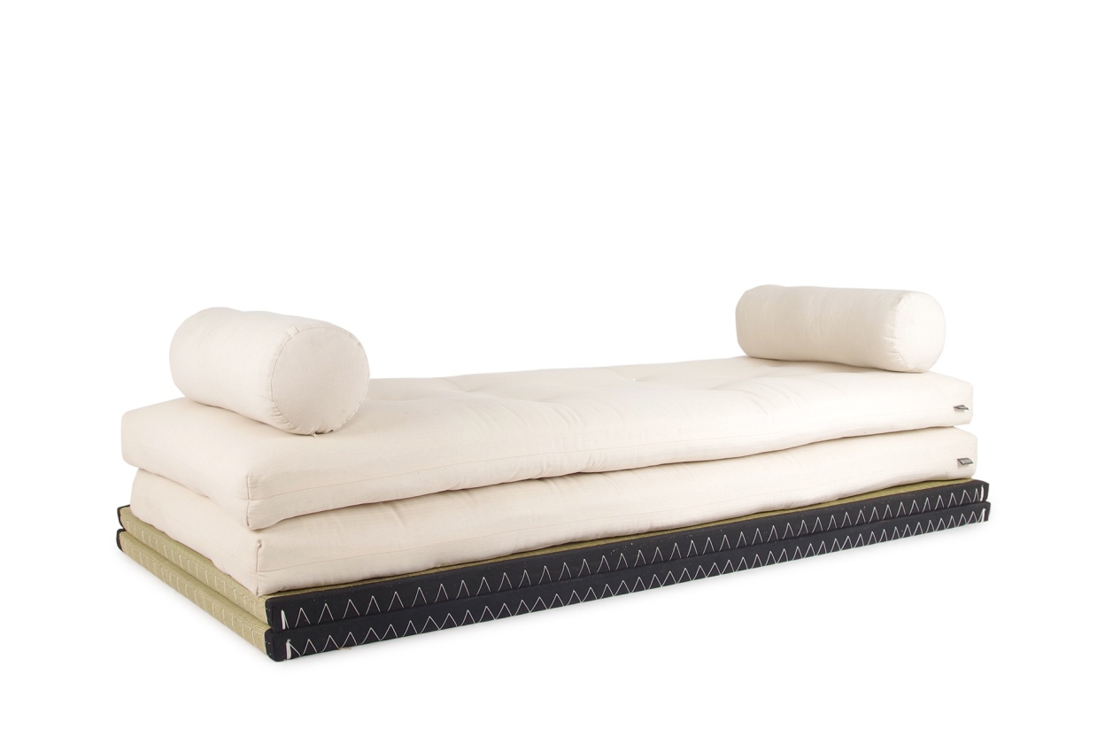 Neru Day Bed
