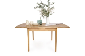 FC Delta Oak Extending Table