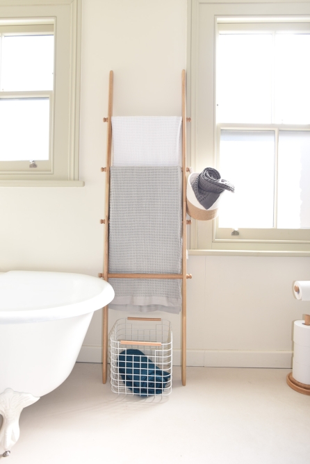 FC Leaning Towel Ladder HOTH LS