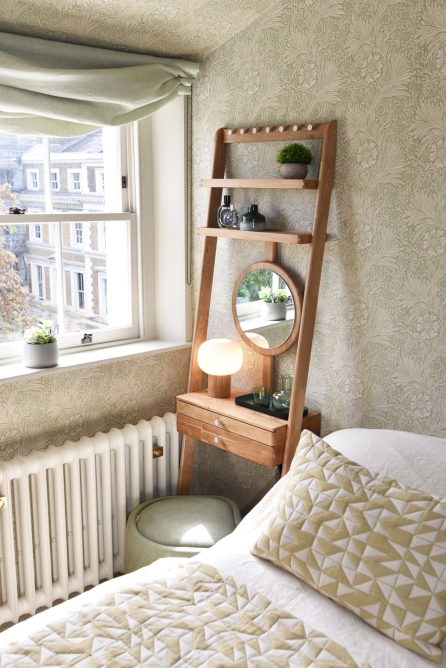 FC Oak Leaning Mini Dressing Table AS LS