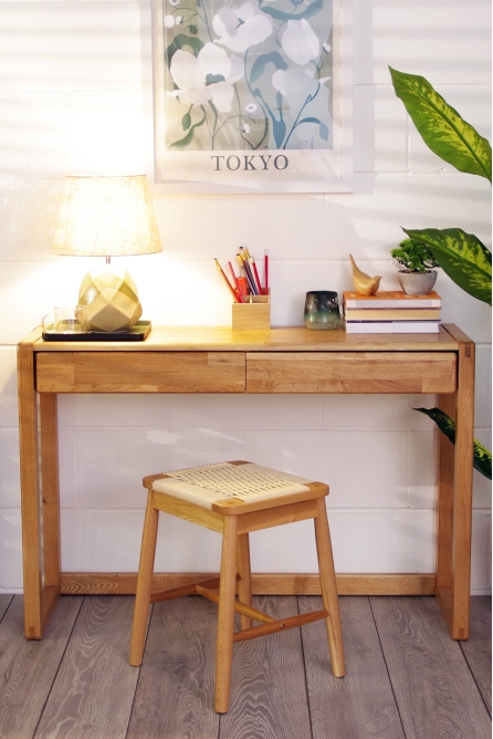 FC Ami Stool FC Zs Ak