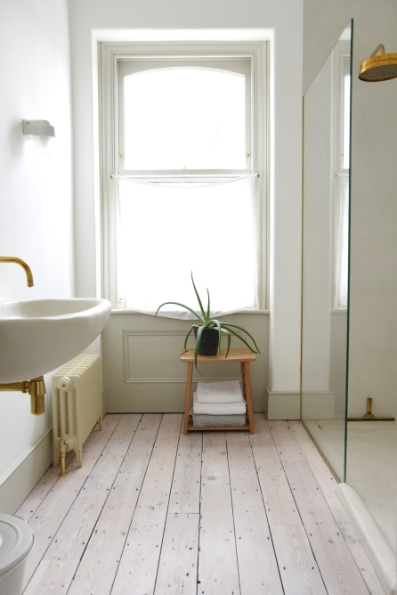 FC Pagoda Oak Stool Clay LF