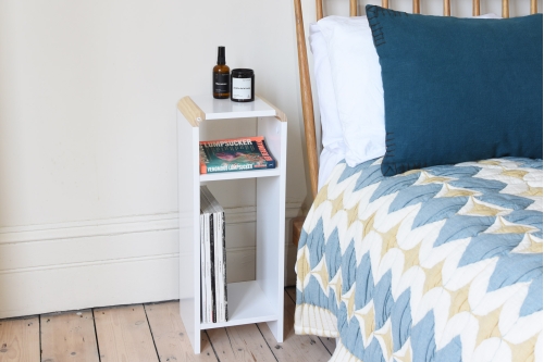 FC Hale Nrw Bedside White LS HOTH FC Hale Nrw Bedside White LS HOTH