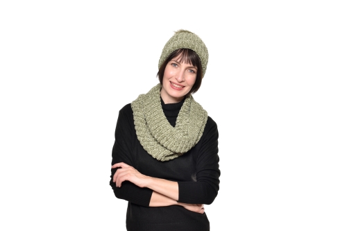 FC Bobble Hat Olive Green Yxi Sl