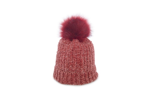FC Bobble Hat Garnet Red