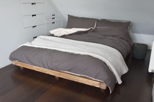 Elm Platform Bed Location