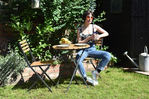 Naples table and chairs on grass