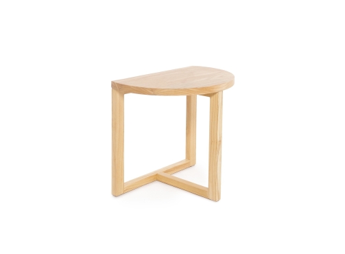 FC Kamisu Side Table Wog