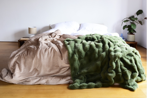 FC Ludlow Throw BL