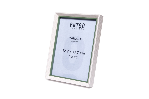 FC Yamada Picture Frame X
