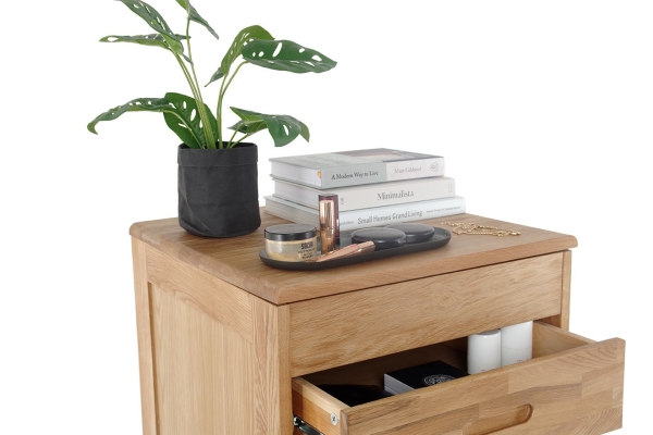 FC Oak Narrow Vanity Chest Of Drawers