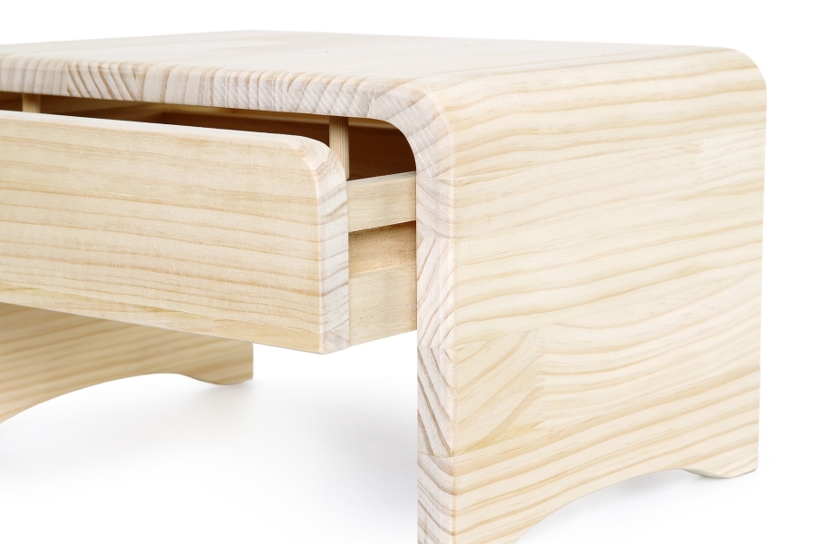 FC Pine Curve Table